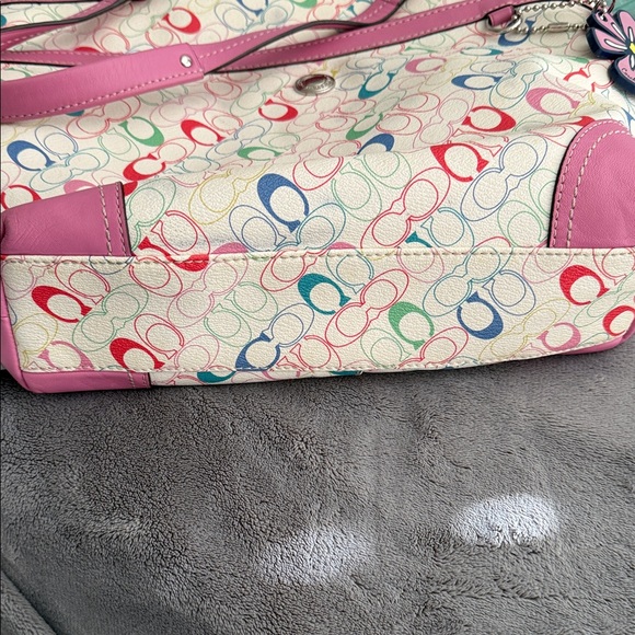 Coach Multicolor Signature Tote with Pink Trim - Picture 7 of 8